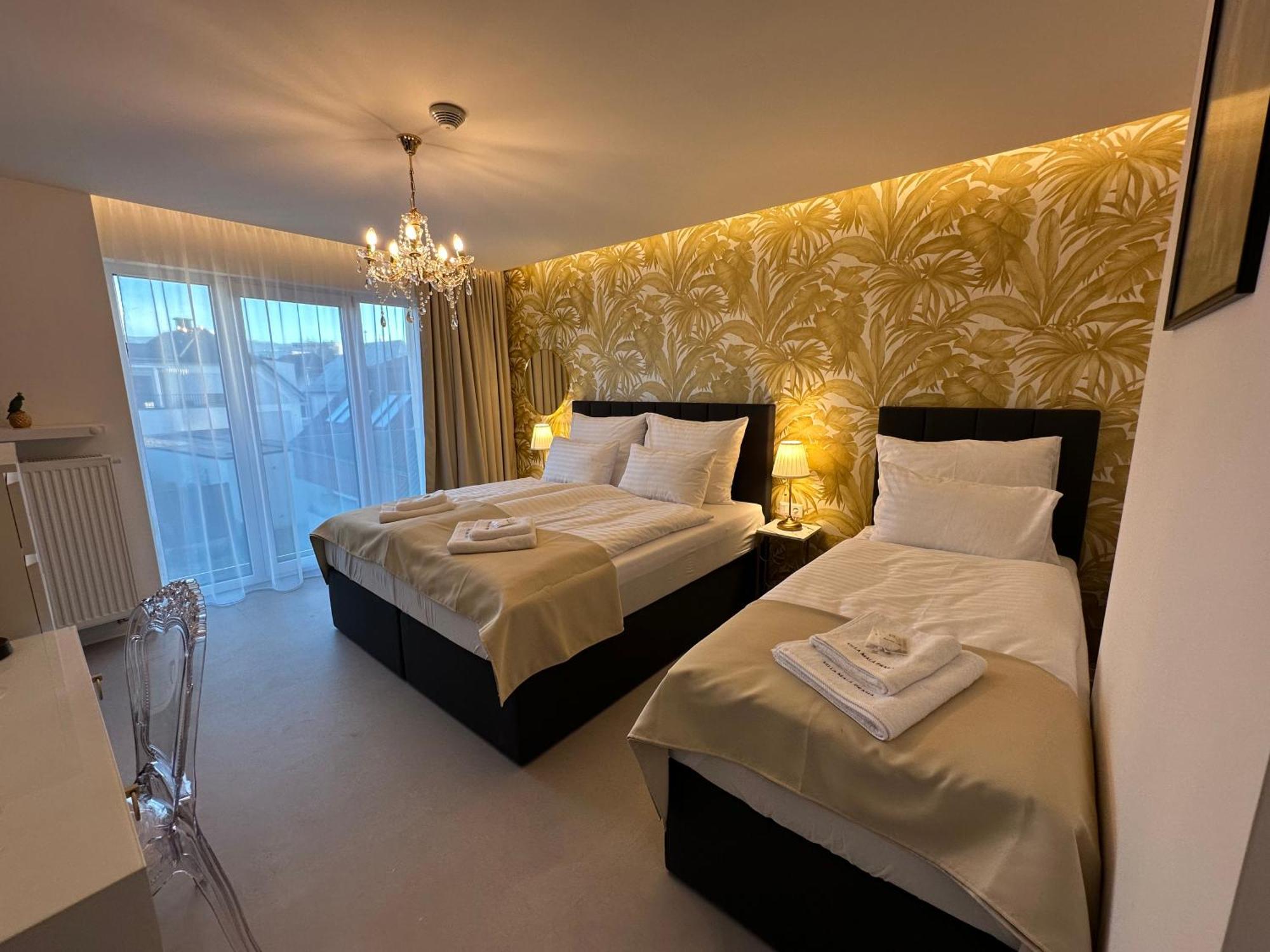 Villa Mala Praha Experience In The Center Of Zilina Exterior photo
